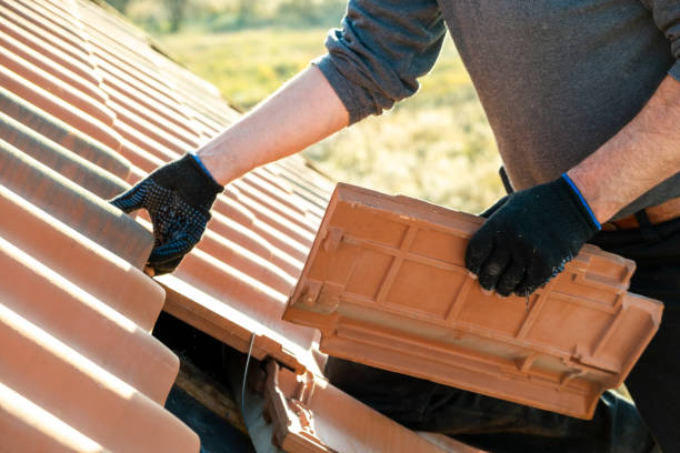 Roofing Contractor Reviews: How to Assess and Decide